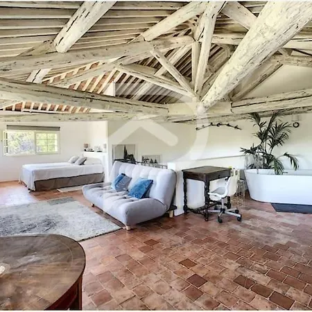 Mas Brun * Saint-Cyr-sur-Mer